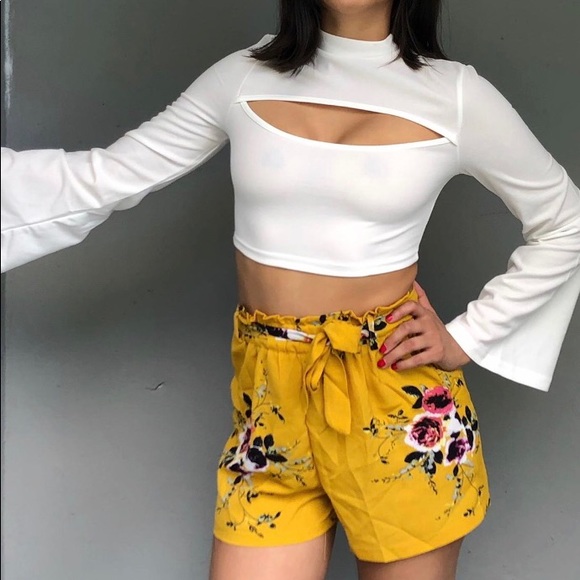 Tropic Night Out - Picture 2 of 4